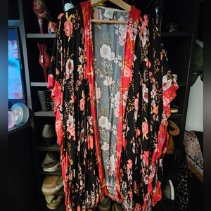 Knox Rose Black and Red Floral Kimono